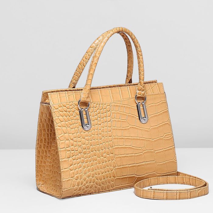 Сумка женская на молнии, 1 отдел с перегородкой, наружный карман, длинный ремень, цвет бежевый