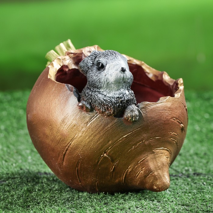 Кашпо "Заяц в свёкле" 16*16 см