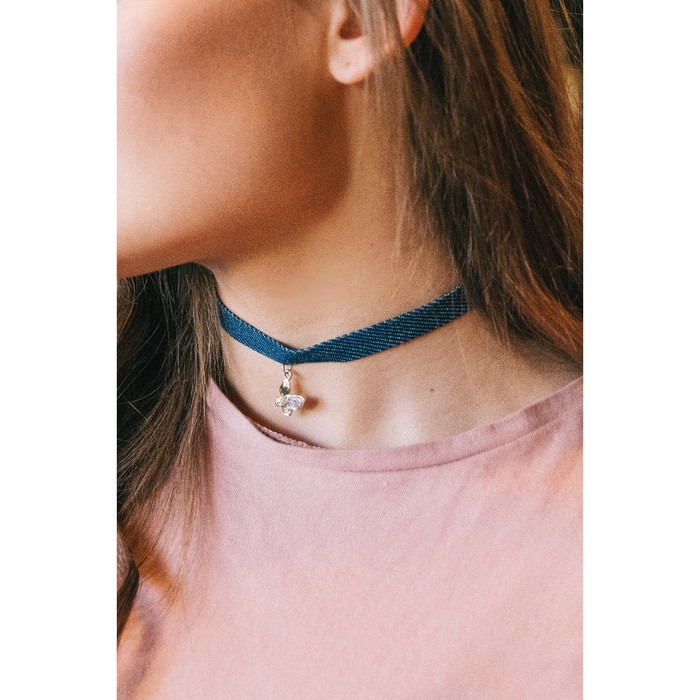 Чокер "Стиль джинс" бабочка, цвет сине-белый в золоте