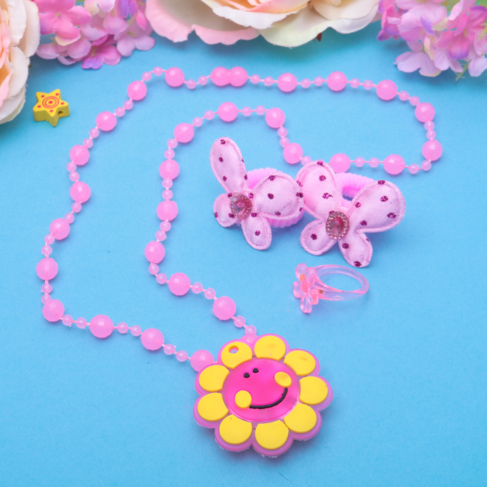 Набор детский "Выбражулька" 4 предмета: 2 резинки, кольцо, бусы, подвеска МИКС светящаяся, бабочки