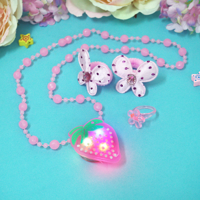 Набор детский "Выбражулька" 4 предмета: 2 резинки, кольцо, бусы, подвеска МИКС светящаяся, бабочки