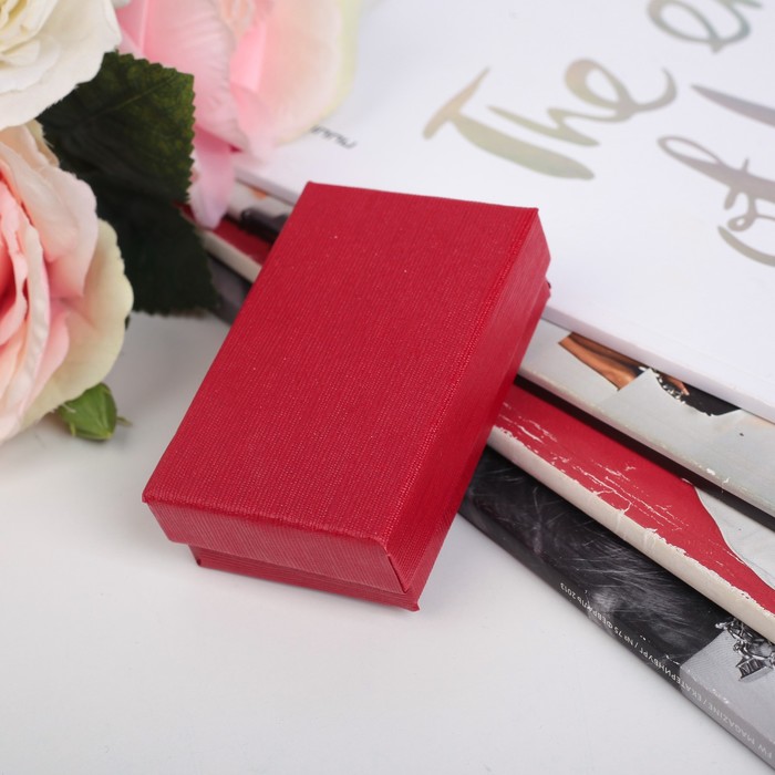 Коробка подарочная 8 х 5,5 х 2 см