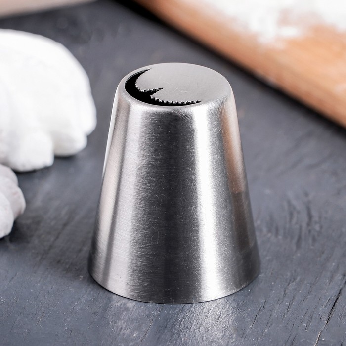 Насадка кондитерская d=3,7 см "Лепесток зубчики"