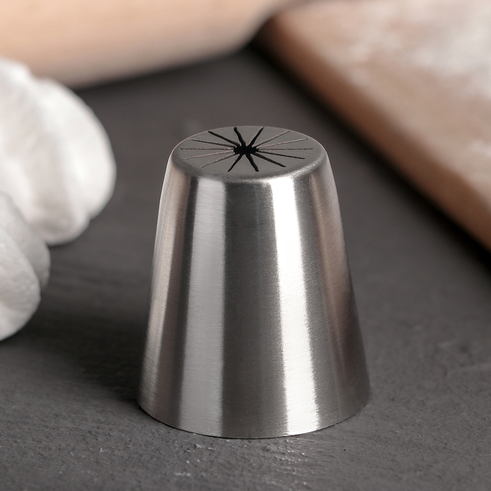 Насадка кондитерская d=3,7 см "Звезда"