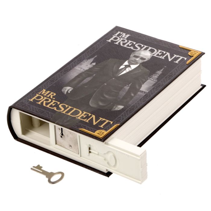 Книга-сейф "Mr. President" с металлическими элементами