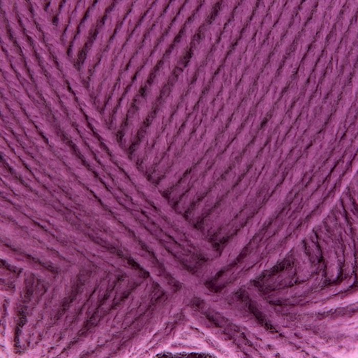 Пряжа "Ласка" 100% акрил 250м/50гр (9236 лилия)