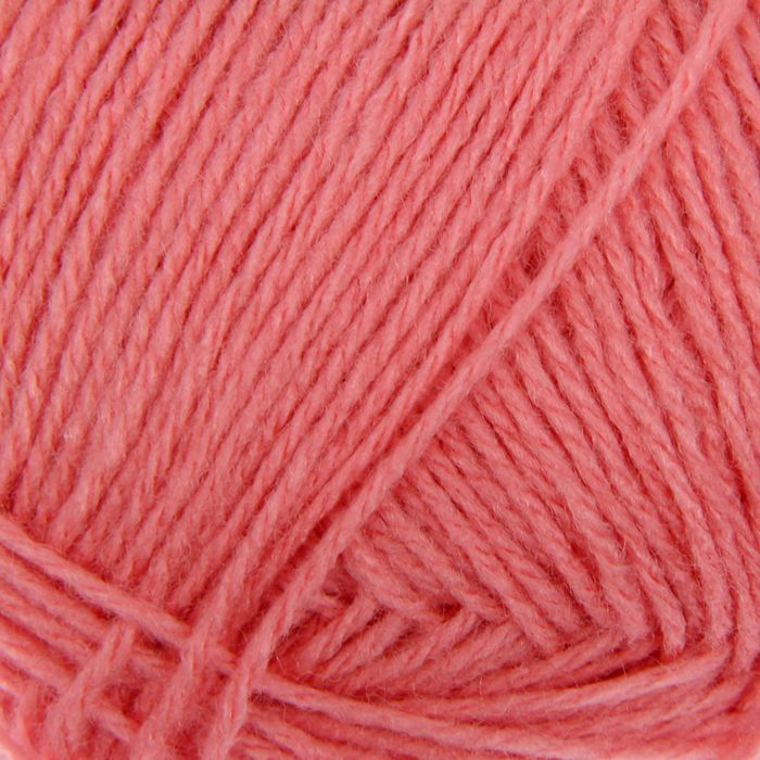 Пряжа "Ласка" 100% акрил 250м/50гр (9239 коралл)