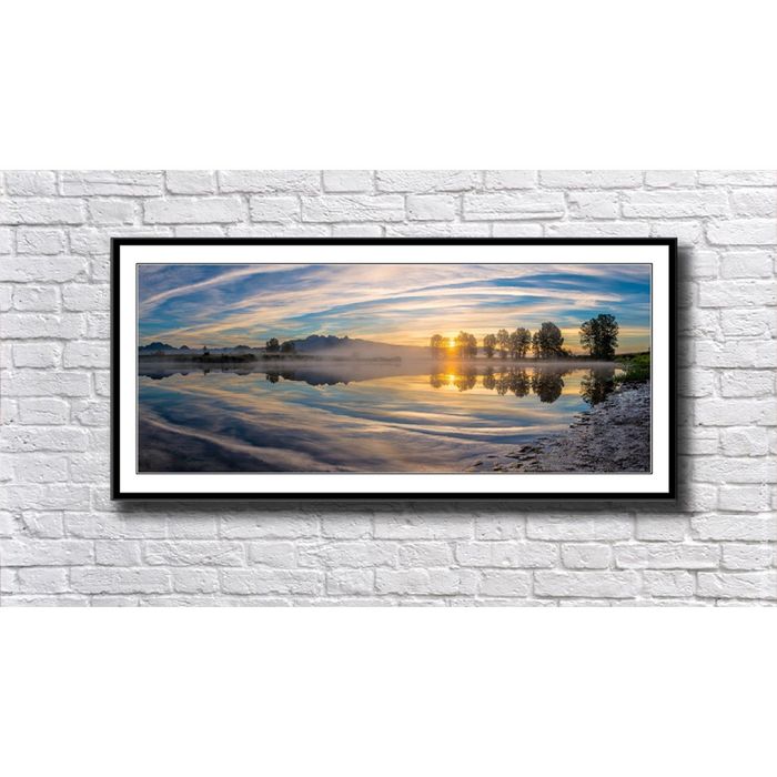 Картина-панорама "Вид на реку"