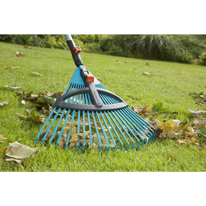 Грабли веерные, пластинчатые, 22 зубца, пластик, насадка для комбисистемы