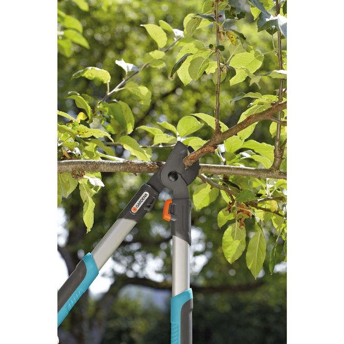 Сучкорез плоскостной, 18.8" (48 см), пластиковые ручки, Gardena Classic 480 B