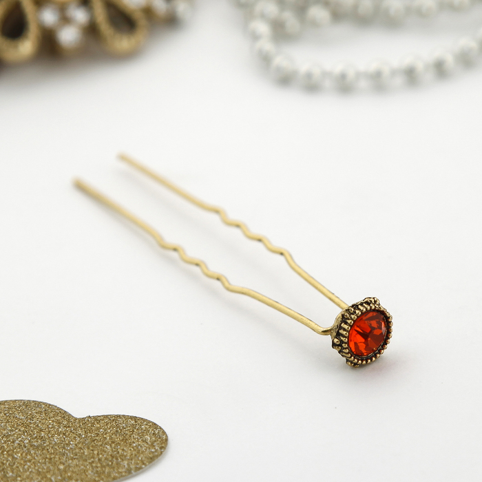 Шпилька для волос "Красотка"