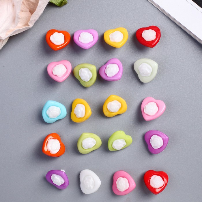 Набор пуговиц декоративных пластик "Сердце с розой" (набор 20 шт) 1,5х1,5 см