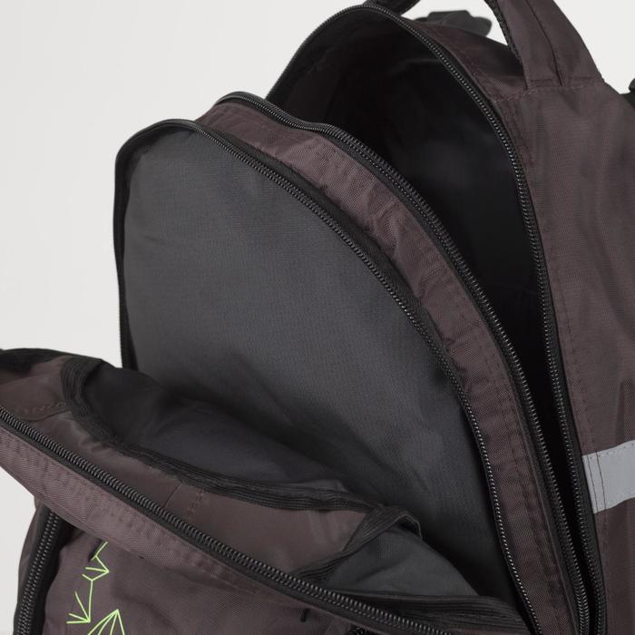 Рюкзак на молнии, 2 отдела, 3 наружных кармана, цвет коричневый