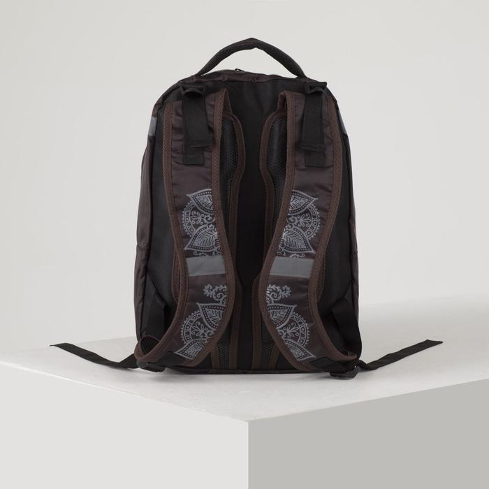 Рюкзак на молнии, 2 отдела, 3 наружных кармана, цвет коричневый