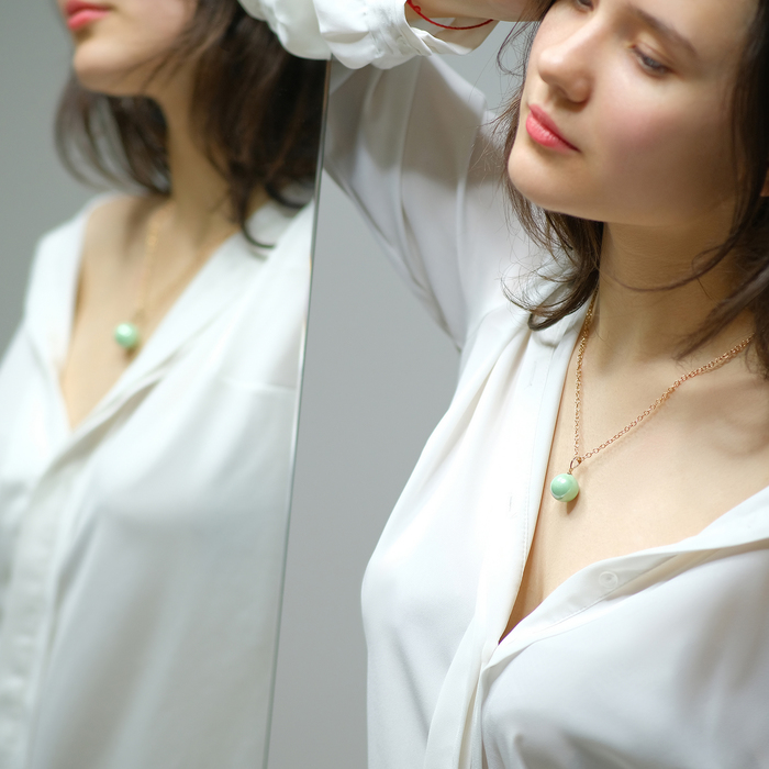 Кулон "Шар", цвет зелёный в золоте