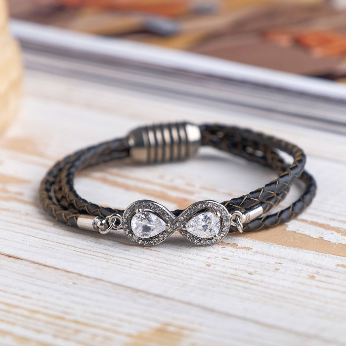 Браслет кожа "Плетёнка" 2 ряда бесконечность, цвет белый в серебре