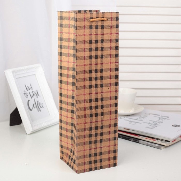 Пакет подарочный под бутылку "Клетка", 11 х 10 х 36 см