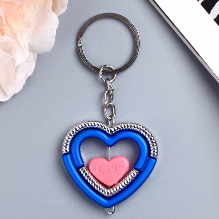 Брелок пластик "Сердечко тройное" МИКС 4,3х3,7 см