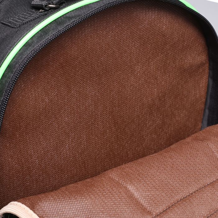 Рюкзак школьный на молнии, 2 отдела, 2 наружных кармана, цвет чёрный