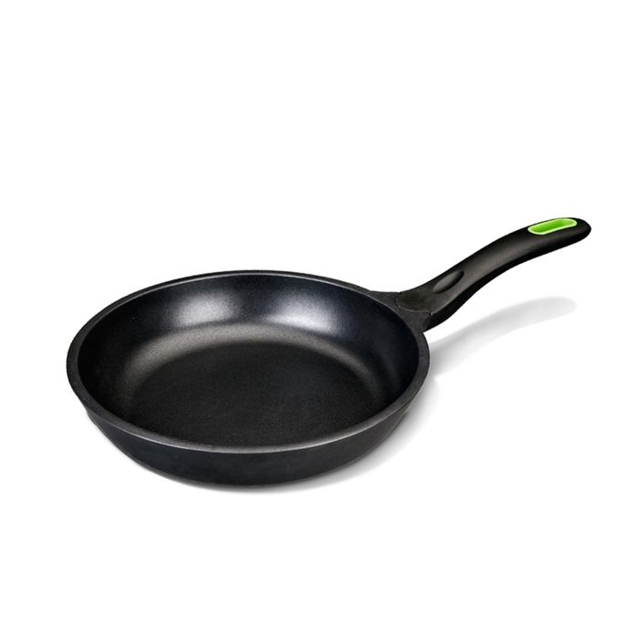 Сковорода Essential, литой алюминий с антипригарным покрытием, d=24 см, h=5.3 см