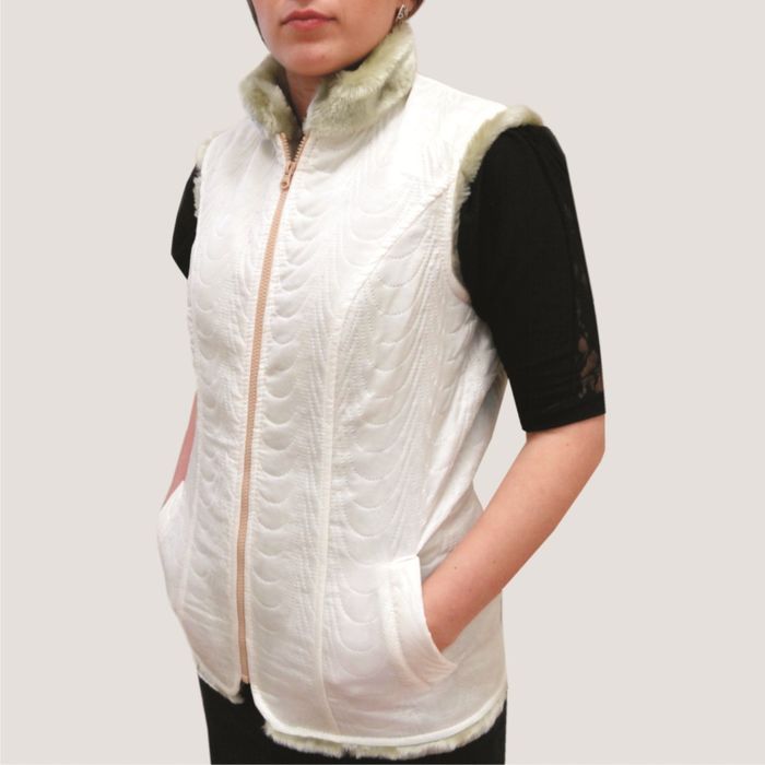 Жилет женский серии "HT-OW" из плащ. ткани на подкладке из меха, размер: XL