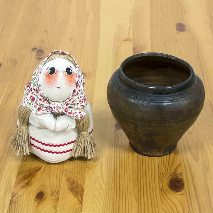 Кукла-неваляшка "Маня"