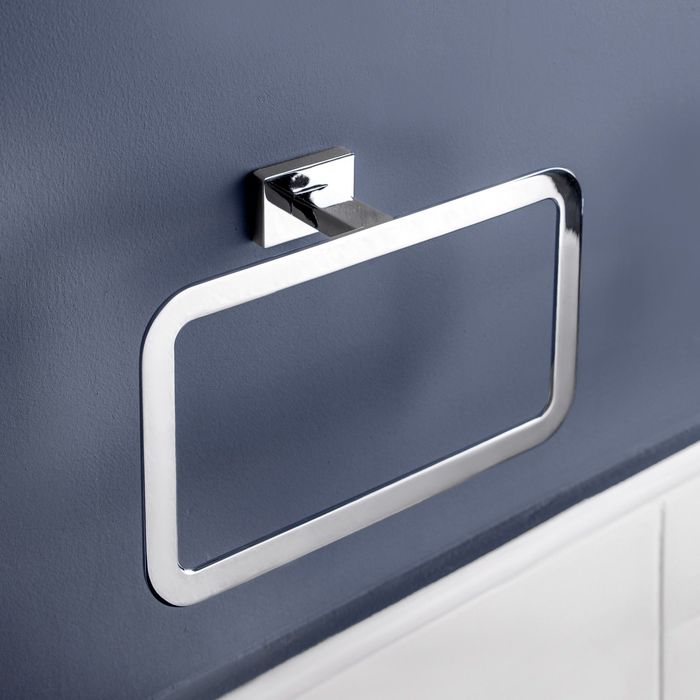 Держатель для полотенца кольцо Defense