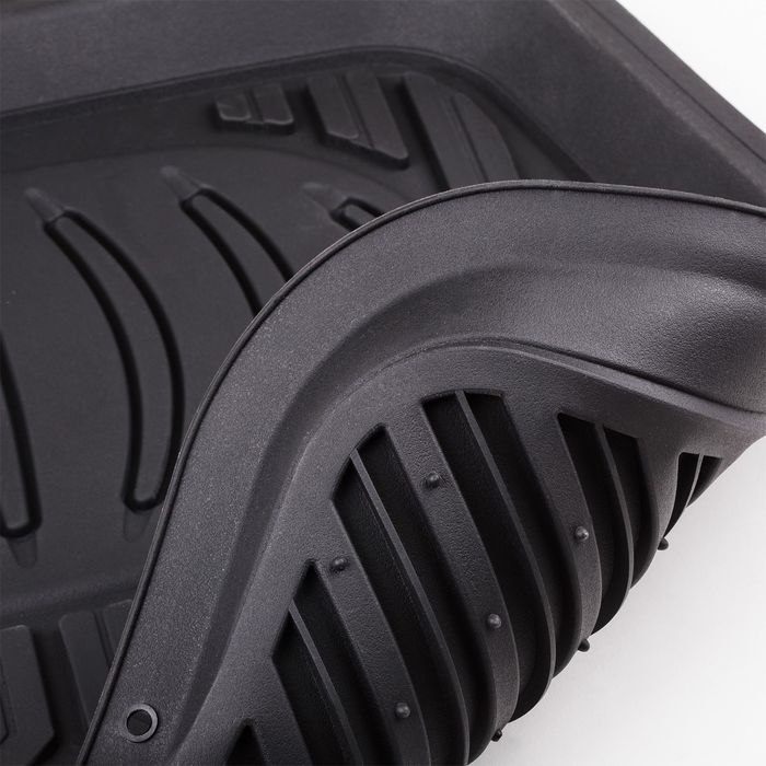 Коврики автомобильные AUTOPROFI RUS-105 BK, универсальные, ванночки, 4 предмета (2 коврика переднего ряда 70х50см, 2 коврика заднего ряда 48х50см)