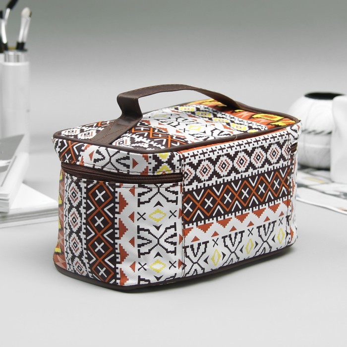 Косметичка-сундучок на молнии "Орнамент", 1 отдел, ручка, зеркало, цвет коричневый