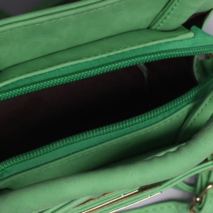 Сумка детская на молнии "Мишель", 1 отдел, длинный ремень, цвет зелёный