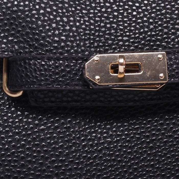 Сумка детская на клапане "Изящество", 1 отдел с перегородкой, длинный ремень, цвет чёрный