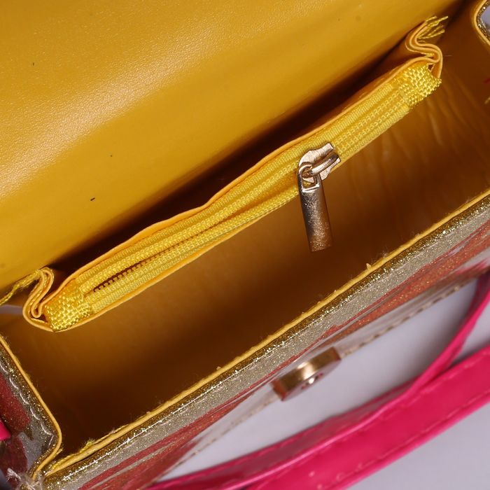 Сумка детская на клапане "Зайка", 1 отдел, длинный ремень, цвет жёлтый