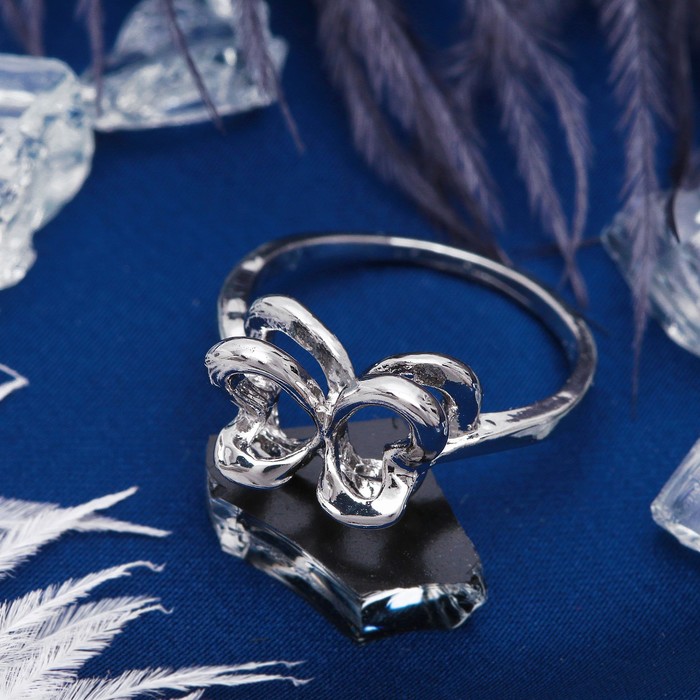 Кольцо "Бабочка" минимализм, цвет серебро, размер 18