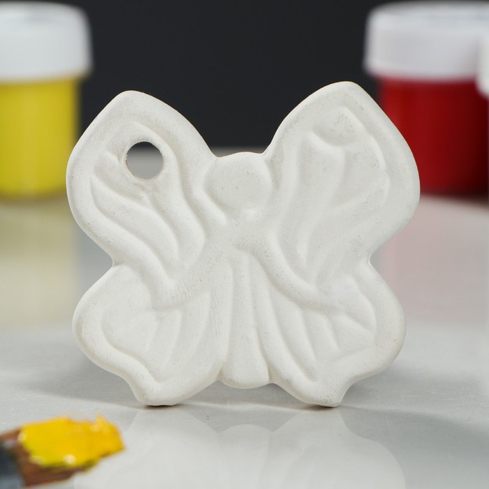 Фигурка-раскраска "Бабочка"