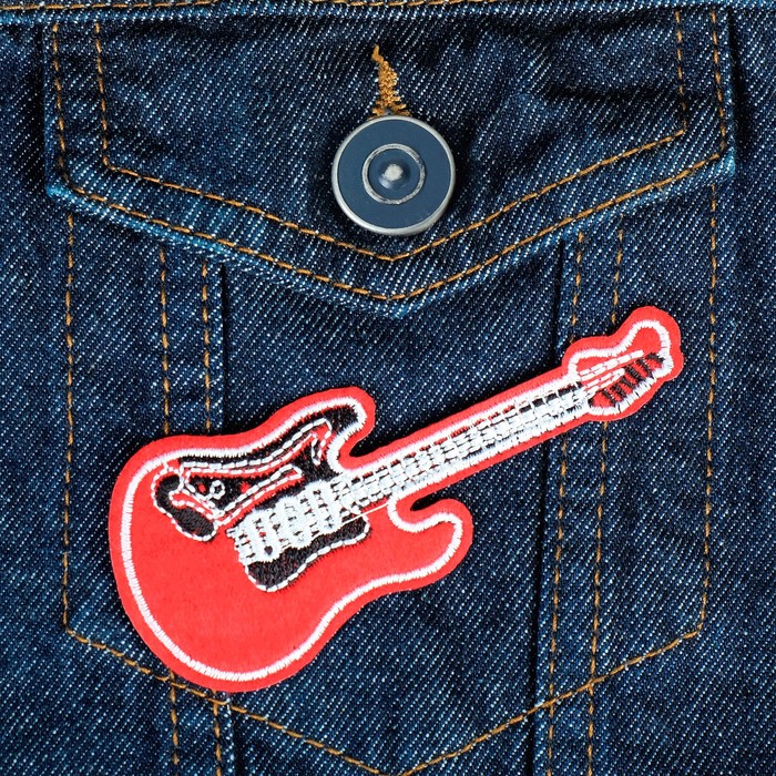 Термоаппликация "Гитара", 10*4,5см, цвет красный