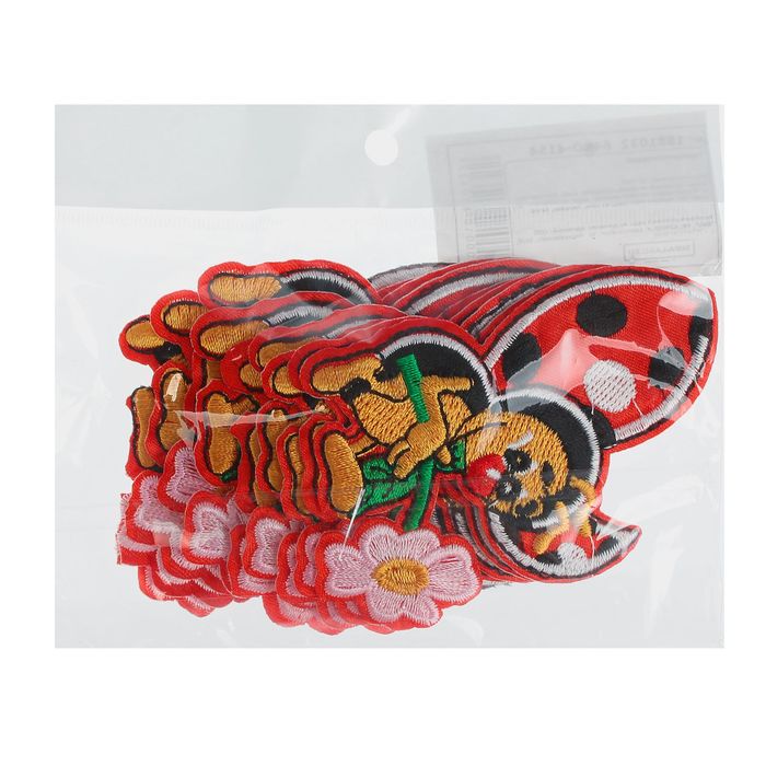 Термоаппликация "Божья коровка с цветком", 8,7*6см, цвет красный
