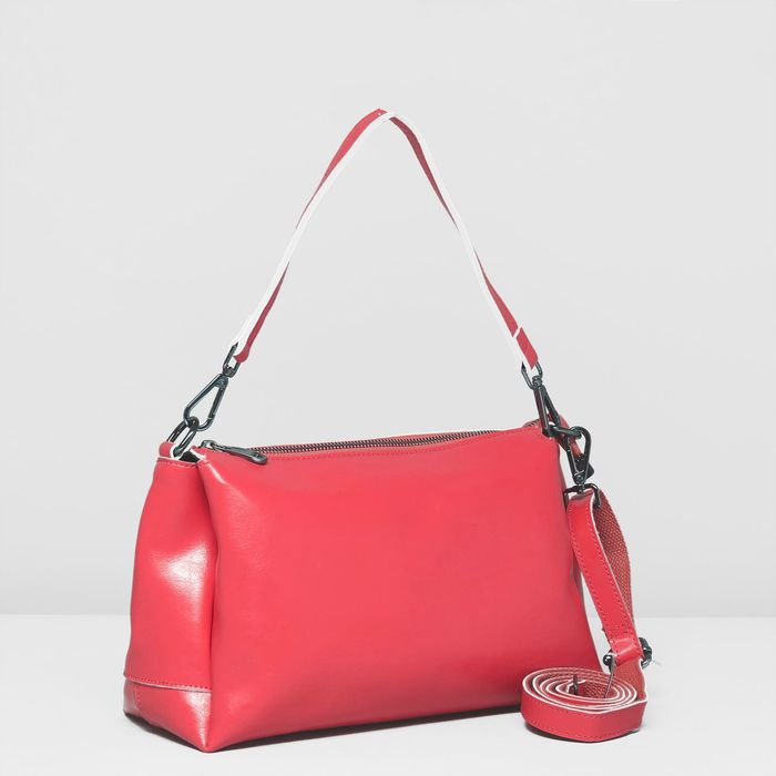 Сумка женская на молнии, 3 отдела, наружный карман, длинный ремень, цвет коралловый