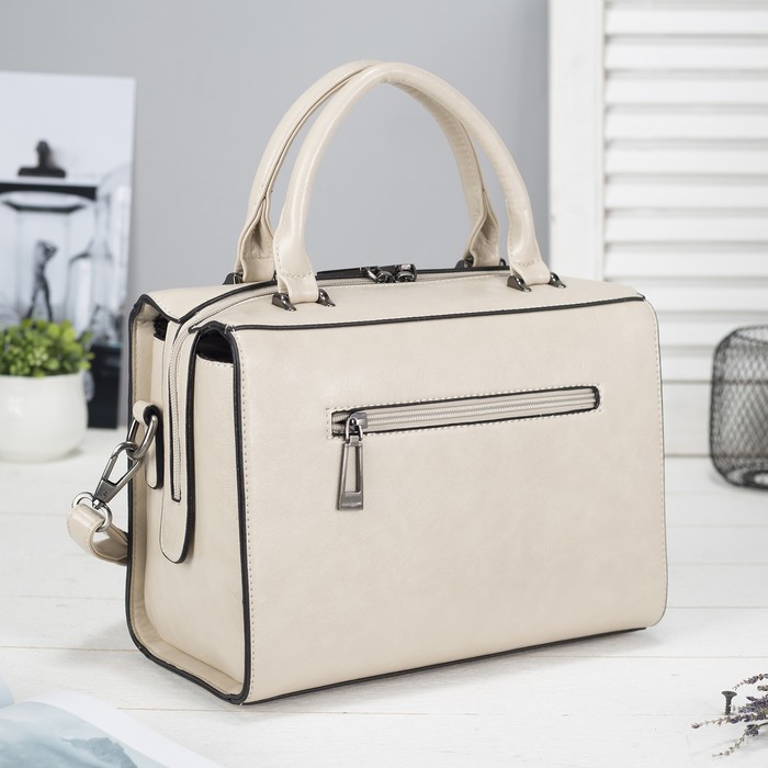 Сумка женская на молнии, 1 отдел, наружный карман, длинный ремень, цвет молочный