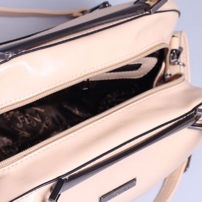 Сумка женская на молнии, 1 отдел, наружный карман, длинный ремень, цвет бежевый