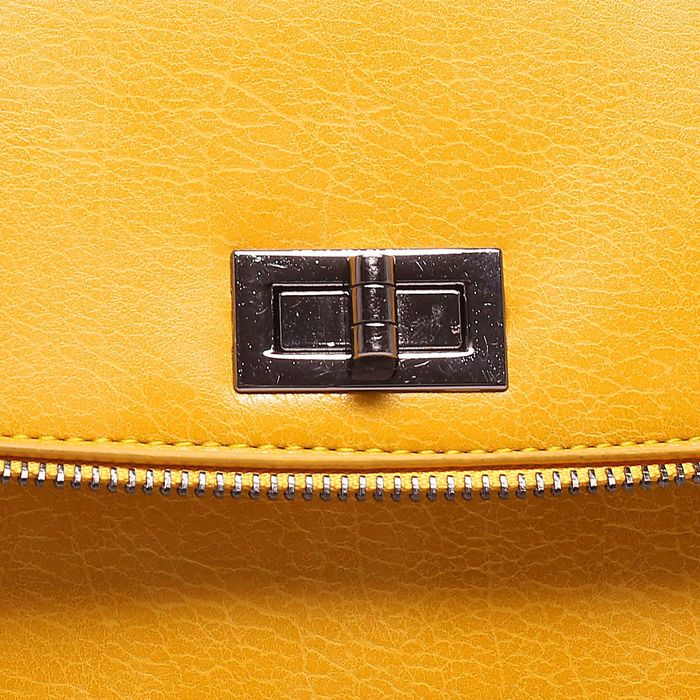 Сумка женская на молнии, 1 отдел с перегородкой, наружный карман, длинный ремень, цвет жёлтый