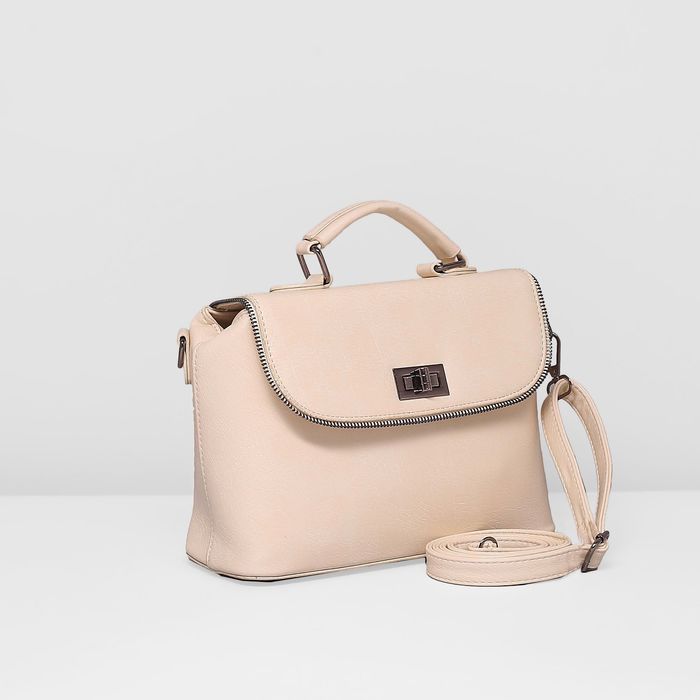 Сумка женская на молнии, 1 отдел с перегородкой, наружный карман, длинный ремень, цвет молочный