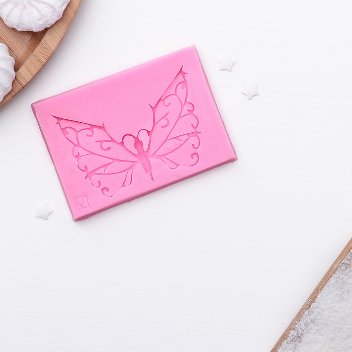 Молд 8,6х6х0,7 см "Кружевная бабочка", цвет розовый