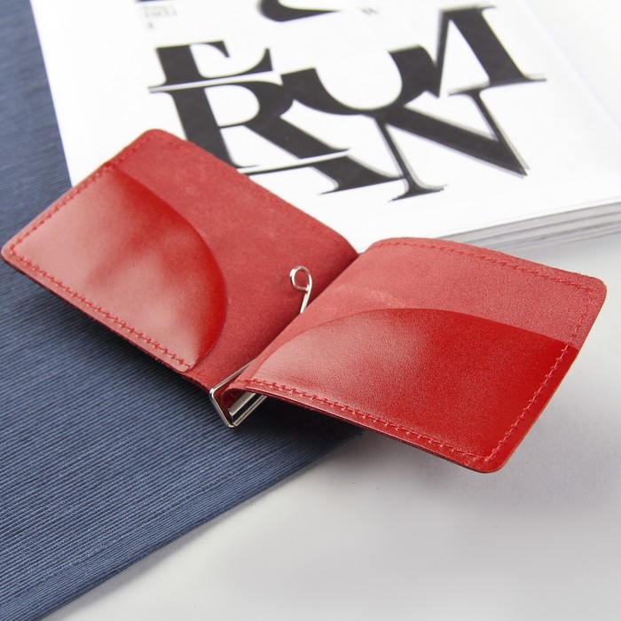 Зажим для купюр на магните, отдел для монет, цвет красный