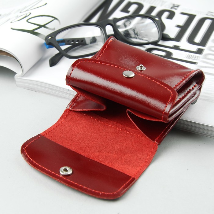 Портмоне-монетница, 2 отдела на кнопке, цвет красный гладкий