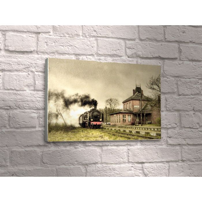 Картина "Поезд в старинном городе"