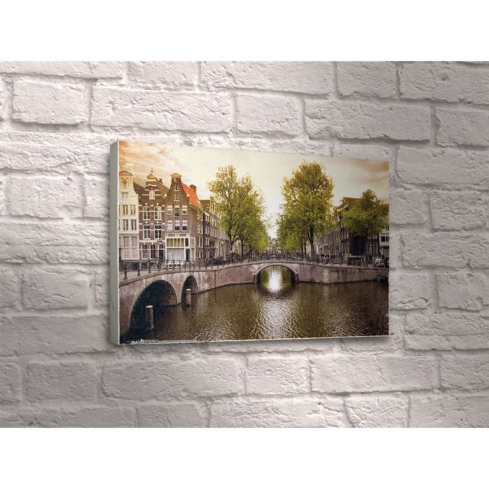 Картина "Речной канал среди домов в Амстердаме"