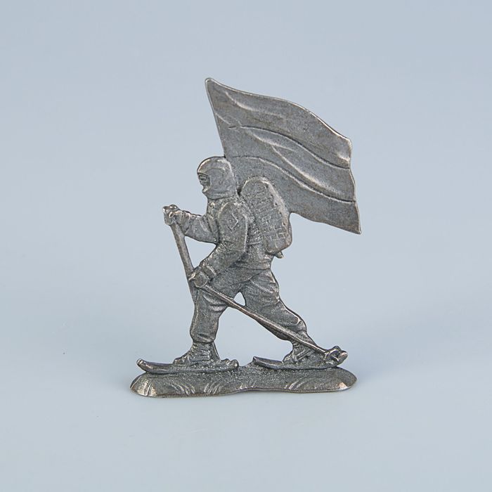 Оловянный солдатик "Знаменосец. Арктика"