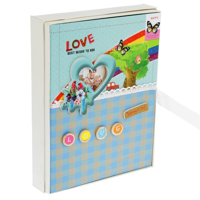 Фотоальбом на 100 фото 10х15 см "Детство" в коробке МИКС 26х20х5 см