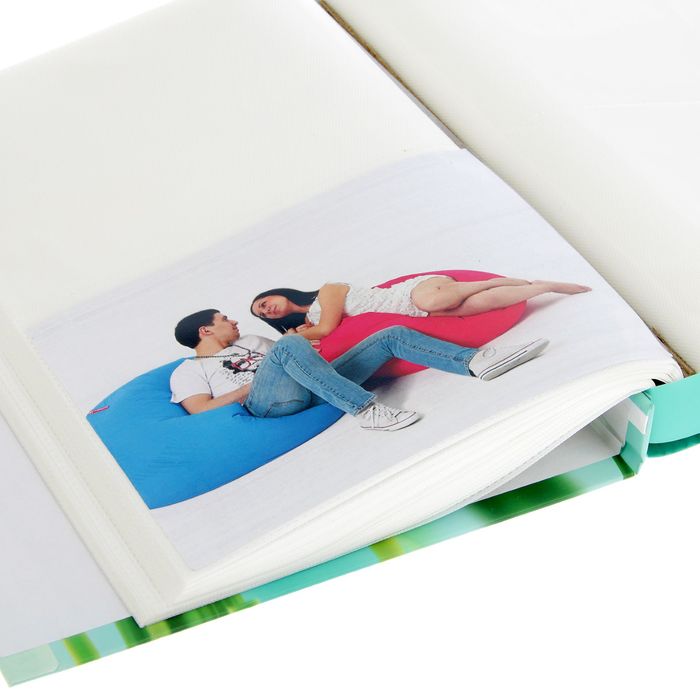 Фотоальбом на 200 фото 13х18 см "Тюльпаны" в коробке МИКС 29,5х23х5 см