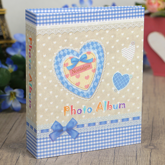 Фотоальбом на 40фото 10х15см "Сердечко в клеточку"объемная картинка в кор.МИКС 17х14х4,5см